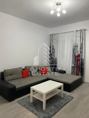 Apartament 2 camere,centrala proprie, loc de parcare, zona Giroc - imagine 2 Apartament 2 camere,centrala proprie, loc de parcare, zona Giroc - imagine 2