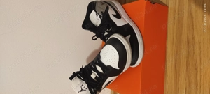 Adidași Nike Air Jordan mid - imagine 2