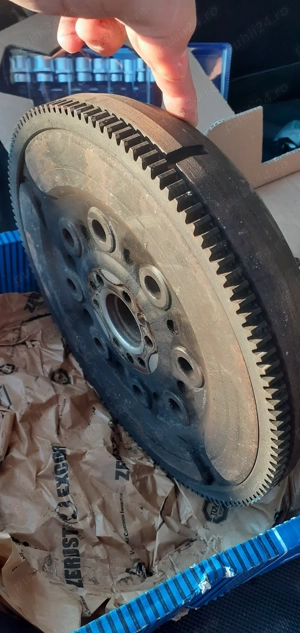 Volanta masa dubla peugeot 307sw 1.6 hdi 80kw - imagine 4