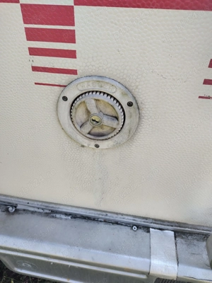 Autorulota Peugeot J 5 Frankia Mobil - imagine 4