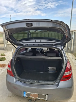 Vând Hyundai i20 2011