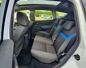 Ford Kuga - tractiune integrala 4x4 - 2.0 diesel - 136 c.p. - imagine 9