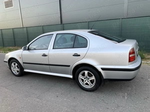SKODA Octavia 1 Tour ELEGANCE_Motor 1.9TDI_Fabr. 2000_Inm RO_UNIC Prop - imagine 3 SKODA Octavia 1 Tour ELEGANCE_Motor 1.9TDI_Fabr. 2000_Inm RO_UNIC Prop - imagine 3