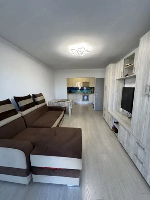 Apartament 2 camere, etaj 2/9, Bulevardul Bucuresti - imagine 9