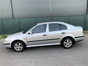 SKODA Octavia 1 Tour ELEGANCE_Motor 1.9TDI_Fabr. 2000_Inm RO_UNIC Prop - imagine 4 SKODA Octavia 1 Tour ELEGANCE_Motor 1.9TDI_Fabr. 2000_Inm RO_UNIC Prop - imagine 4