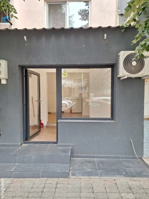 vand spatiu comercial