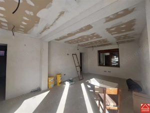 Casa frumoasa in Chisineu Cris - imagine 6