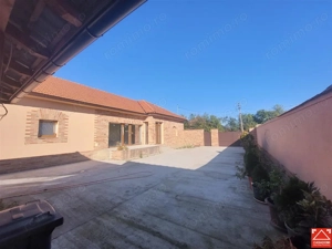 Casa frumoasa in Chisineu Cris - imagine 3