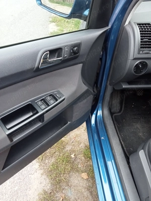 Vând ww Polo Tour 1,4 benzina  - imagine 10 Vând ww Polo Tour 1,4 benzina  - imagine 10