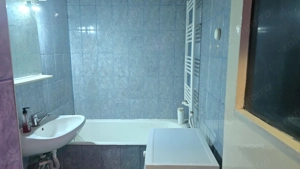 Vand garsoniera in Deva, zona Micro 15, parter, scurgeri separate, situata pe mijloc,  - imagine 10