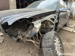 dezmembrez mercedes e220 w211 - imagine 3