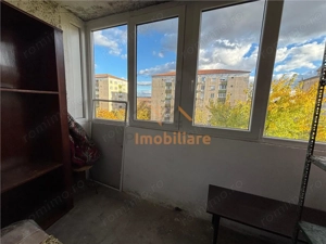 APARTAMENT 3 CAMERE | ETAJ INTERMEDIAR | ZONA ROGERIUS | ORADEA - imagine 9