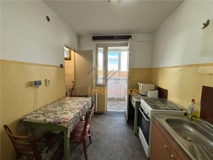 APARTAMENT 3 CAMERE | ETAJ INTERMEDIAR | ZONA ROGERIUS | ORADEA - imagine 7