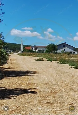 Teren 500 mp intravilan Smeura Stoenari - 4 loturi