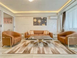 Apartament 3 camere | 2 balcoane | Priveliste si parcare | Tractorul