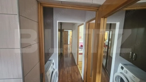 Apartament 3 camere, 67 mp, zona Cetate - imagine 2