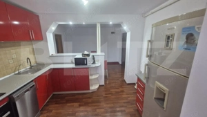 Apartament 3 camere, 67 mp, zona Cetate - imagine 3