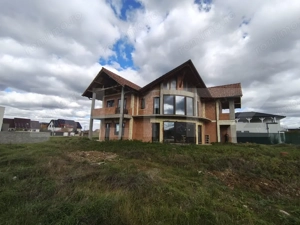 Casa semifinisata in Sanmartin, parter + etaj, 360 mp utili teren 980 mp - imagine 19 Casa semifinisata in Sanmartin, parter + etaj, 360 mp utili teren 980 mp - imagine 19