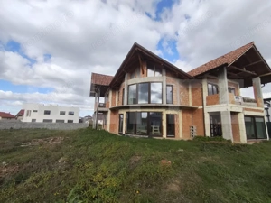 Casa semifinisata in Sanmartin, parter + etaj, 360 mp utili teren 980 mp