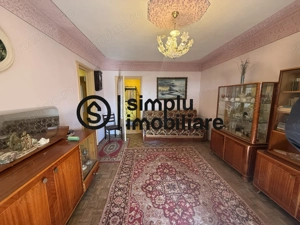 3 camere decomandate, zona Fortuna - 135 000 Euro