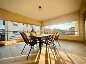 Apartament Otopeni Central 4 camere  deosebit - imagine 19