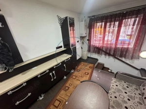  Garsonieră cu spațiu generos la demisol – locație centrală  - imagine 2