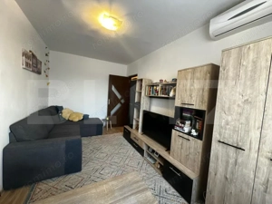 Apartament 3 camere semidecomandat, zona Spitalul Militar