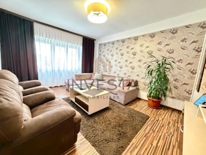 Apartament cu 3 camere pe strada Bucuresti !