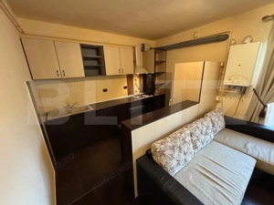 Apartament cu 3 camere, 58 mp, parcare, zona Porii