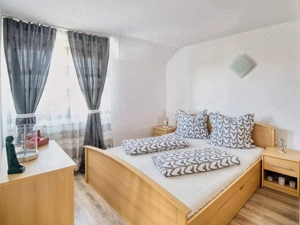 Vila de vanzare + afacere in Sannicolau Mare - imagine 2