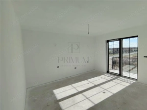 Duplex despartit prin camera tehnica - toate utilitatile- zona excelenta. - imagine 6