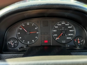 Audi 80 de colecție!!!! 46.000km - imagine 3 Audi 80 de colecție!!!! 46.000km - imagine 3