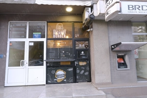 Spatiu comercial de inchiat prevazut cu 380v