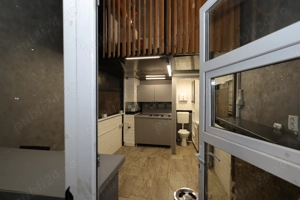 Spatiu comercial de inchiat prevazut cu 380v - imagine 4