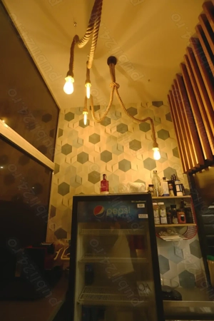 Spatiu comercial de inchiat prevazut cu 380v - imagine 3