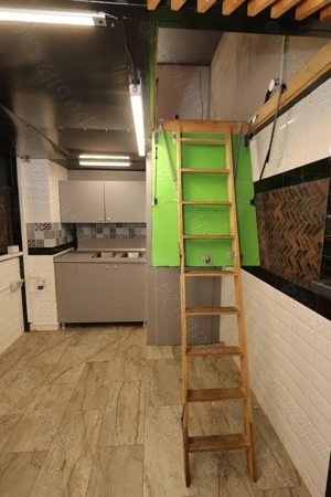 Spatiu comercial de inchiat prevazut cu 380v - imagine 8