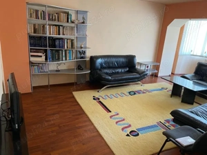 Vand apartament 2 camere decomandat central - imagine 2