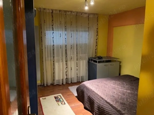 Vand apartament 2 camere decomandat central - imagine 4