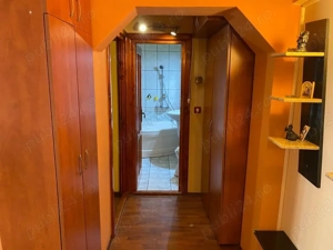 Vand apartament 2 camere decomandat central - imagine 6