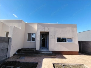 Duplex finalizat - ocupabil imediat - toate utilitatile - finisaje premium - imagine 6 Duplex finalizat - ocupabil imediat - toate utilitatile - finisaje premium - imagine 6