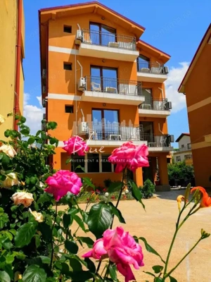 Afacere turistică la cheie – eleganță și profit la doar 250 m de mare