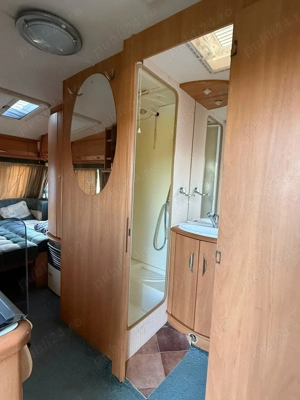 Vand rulota Swift Challanger 2002 in stare tehnica perfecta - imagine 7