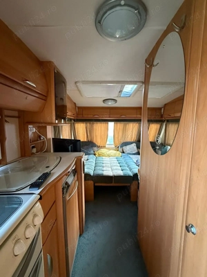 Vand rulota Swift Challanger 2002 in stare tehnica perfecta - imagine 9