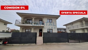  Casa superba la cheie, strada privata, central Dezmir. 