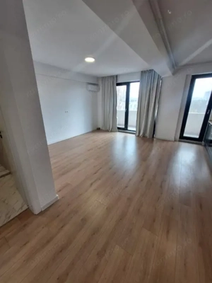 Tomis III , spatii IDEAL BIROURI, 103 mp. , LOC PROPRIU DE PARCARE - imagine 17