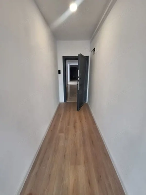 Tomis III , spatii IDEAL BIROURI, 103 mp. , LOC PROPRIU DE PARCARE - imagine 8