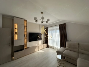 Apartament 3 camere LUX de vanzare | terasă și loc de parcare | complet mobilat 