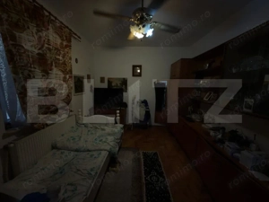 Casă spațioasă cu 2 corpuri , 300 mp– ideală pentru 2 familii – teren 776 mp - imagine 11