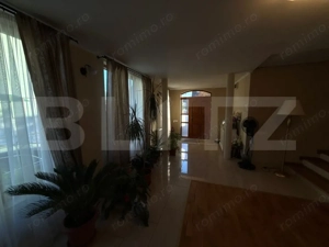 Casă spațioasă cu 2 corpuri , 300 mp– ideală pentru 2 familii – teren 776 mp