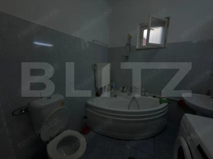 Casă spațioasă cu 2 corpuri , 300 mp– ideală pentru 2 familii – teren 776 mp - imagine 12